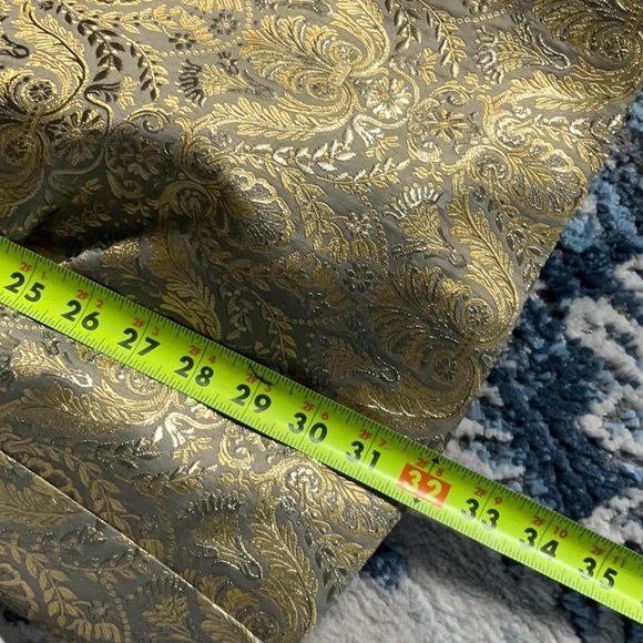 Dress - Picture 9 of 9